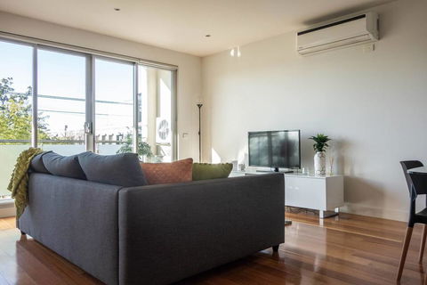Princes Park102 - Accommodation Guide 2