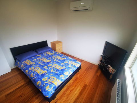 Private Luxury Bedroom - Accommodation Asia 0