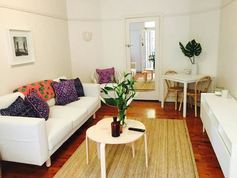 Private Oasis In The Heart Of Manly - Accommodation Asia 2