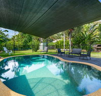 Private Pool Big Backyard Aircon - Paradise - Accommodation Asia