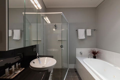 Promenade Executive Apartments - Accommodation Asia 1