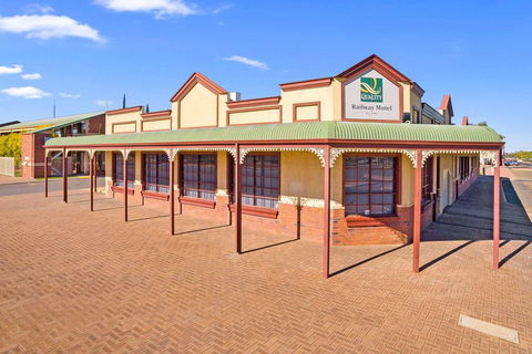 Quality Inn Railway Motel - Accommodation Guide 0