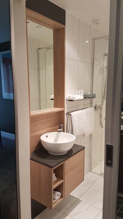 Quest East Melbourne - Accommodation Asia 3