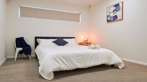 Quiet Garden City Unit - Free WiFi & Parking - Accommodation Asia 3