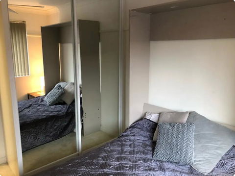 Quiet North Parra Apartment Rooms Across From Park - Accommodation China 2