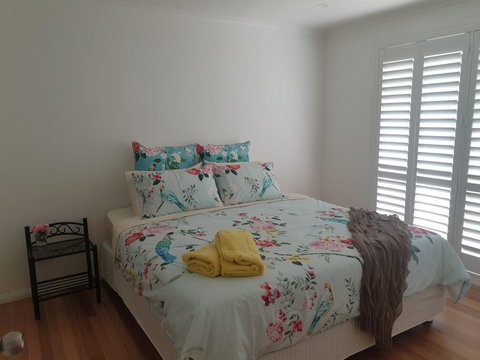 Race Course Apartments - Accommodation Asia 2