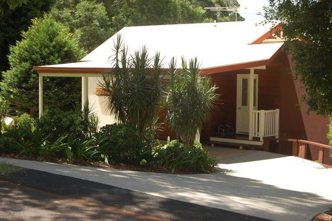 Ravensbourne Escape- Kookaburra Kottage - Accommodation Guide 3