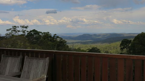 Ravensbourne Escape- Quingilli - Accommodation Guide 1