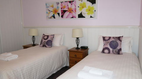 Ravensbourne Escape- Quingilli - Accommodation Guide 0