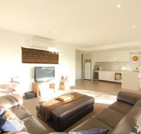Rejuvenate San Remo - WiFi Linen Beach 200m Family Friendly - Accommodation Asia