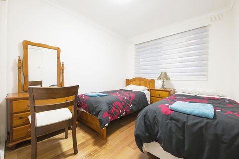 Rent Melbourne - Accommodation Asia 2