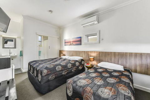 Rest Motels - Accommodation Asia 2