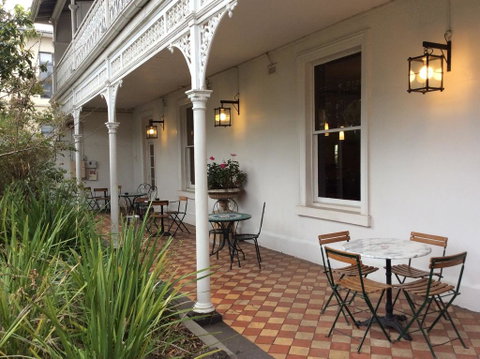 Richmond Hill Hotel - Accommodation Guide 0
