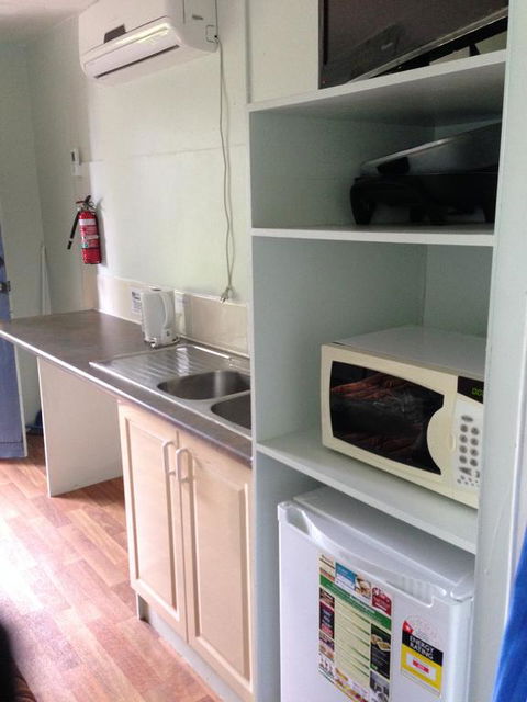 Riverside Tourist Park - Accommodation China 3