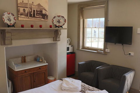 Robinson Cottage - Accommodation Asia 3