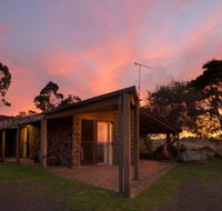 Rockbank Retreat - Accommodation Asia