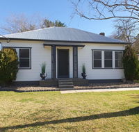 Ronelle Cottage