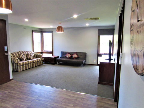 Roo Cottage Albury - Accommodation Asia 2