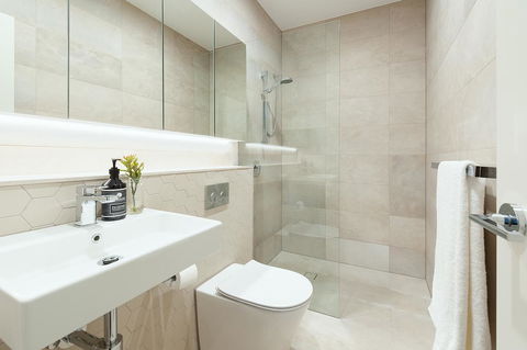 ROSE BAY RESIDENCE - Accommodation Guide 2