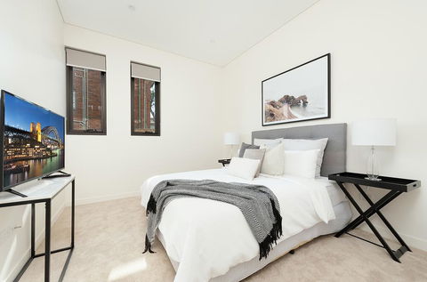 ROSE BAY RESIDENCE - Accommodation Guide 1