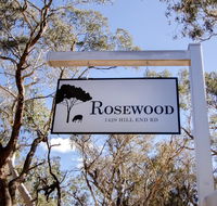 Rosewood Cottage - Accommodation Guide