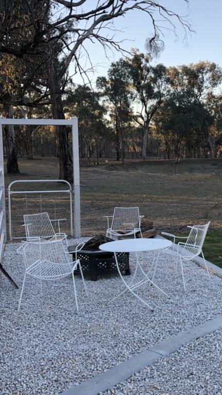Rosewood Cottage - Accommodation Guide 3