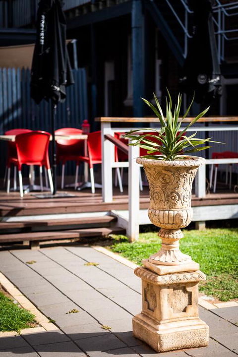 Royal Hotel - Accommodation Asia 3