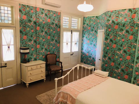 Russley Rural Retreat - Accommodation Asia 2