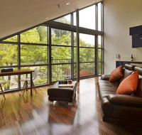 Salamanca Wharf Hotel - Accommodation Guide