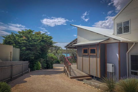 Samphire Beach House - Accommodation Asia 2