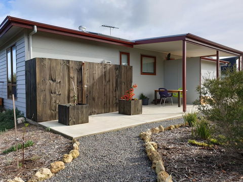 Samphire: Coorong Accommodation - Accommodation Asia 2