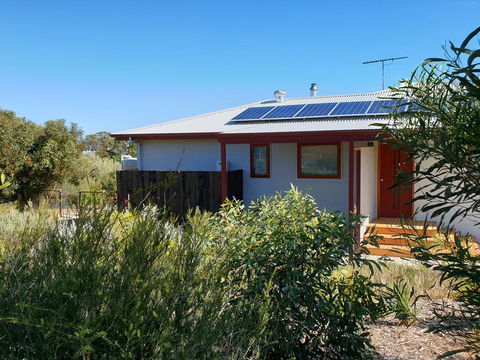 Samphire: Coorong Accommodation - Accommodation Asia 1