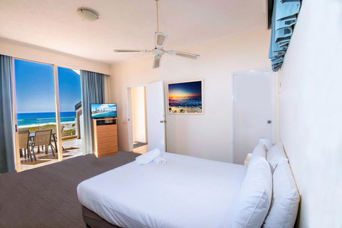 Sandcastles On Currumbin Beach - Accommodation Guide 2