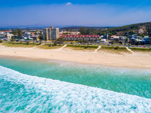Sandrift Beachfront Apartments - Accommodation Guide 2