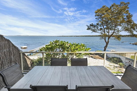 Sandy Feet Retreat - Accommodation Asia 0