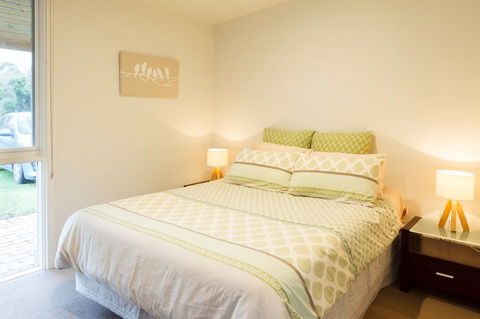 Sandy Point Hideaway - Accommodation Asia 3