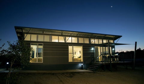 Savannah Cabins, Taronga Western Plains Zoo - Accommodation Asia 2