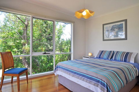 SCARBOROUGH SERENITY - Accommodation Guide 2