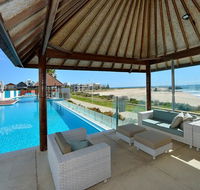 Sea Side 112
