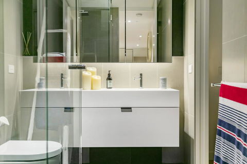 SEA TEMPLE - MORNINGTON - Accommodation Asia 2