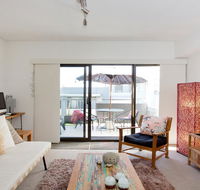 Seabreeze - Coastal Living - Accommodation Asia