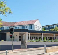 Seabreeze Hotel - Accommodation Guide