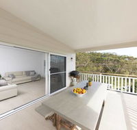 Seal Rocks Beach House ....Sugarloaf - Accommodation Asia