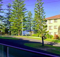 Seaspray 8 - Accommodation Guide