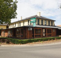 Seaton Arms Motor Inn - Accommodation Asia