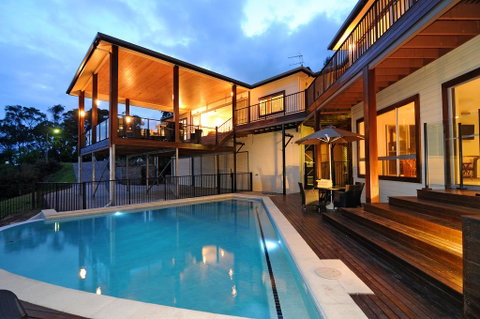 Seaview - Accommodation Guide 3