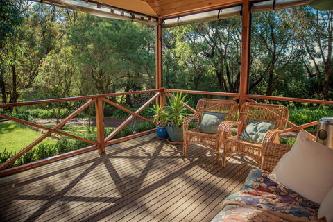 Secluded Homestead Amongst The Trees - Accommodation Asia 0