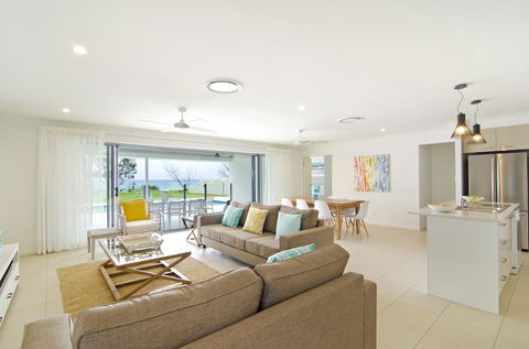 Sentosa On Tugun - Beachfront 5 Bedroom - Accommodation China 3