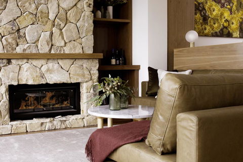 Sequoia Lodge - Accommodation Guide 1