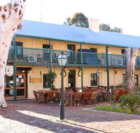 Settlers House - Accommodation Asia